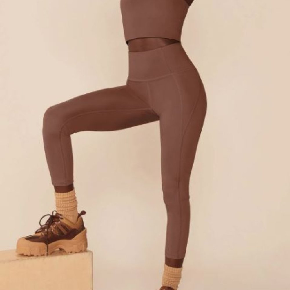 Girlfriend Collective Valley Compressive High-Rise Legging 23 3/4"